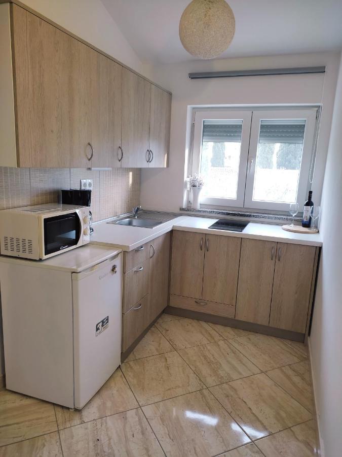 Three Lions Apartment Number 2 Пула Экстерьер фото
